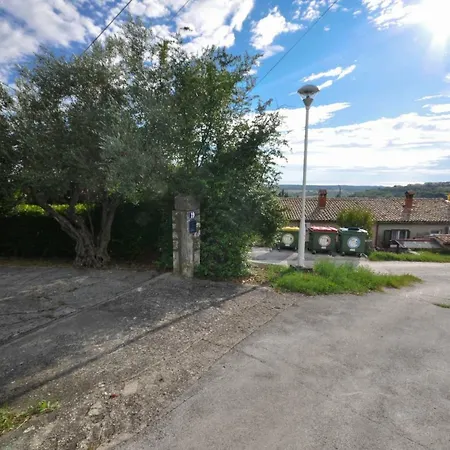 Maslina House Holiday home *